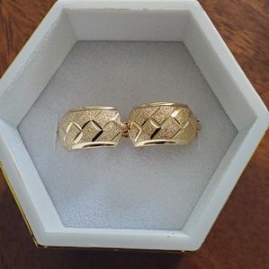 18 KARAT GOLD EARRING CLIP LOCK